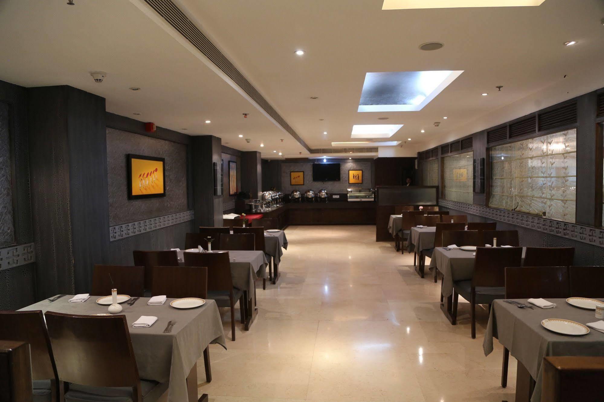 Baba Resorts Dharampur Dharampur  Exteriör bild
