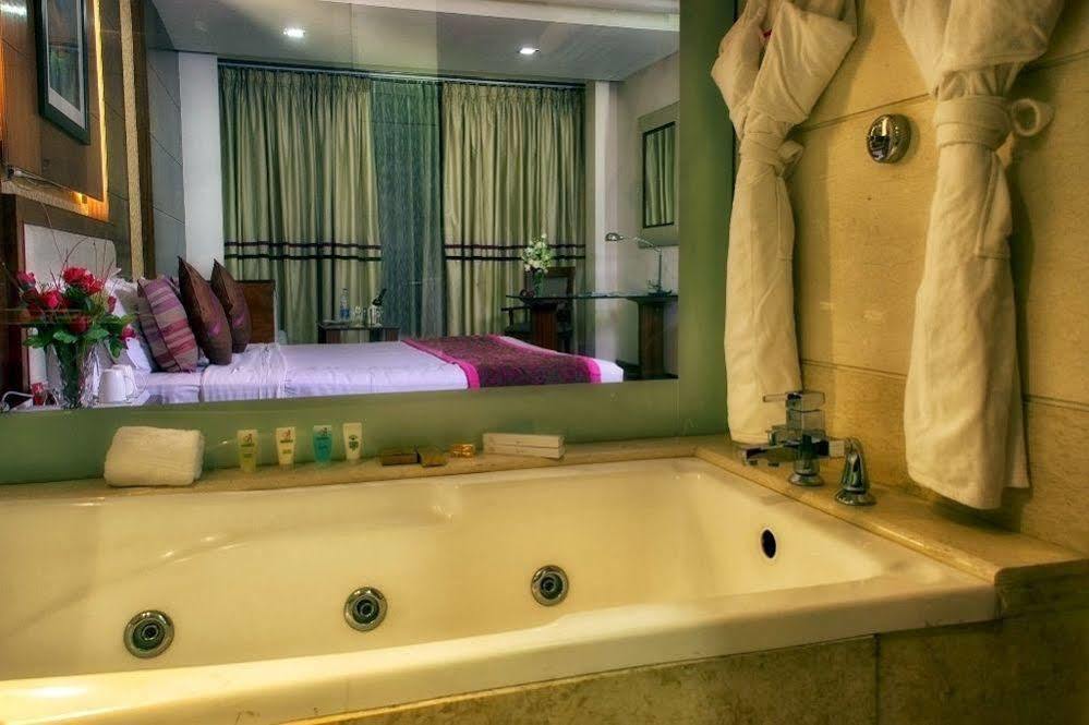 Baba Resorts Dharampur Dharampur  Exteriör bild