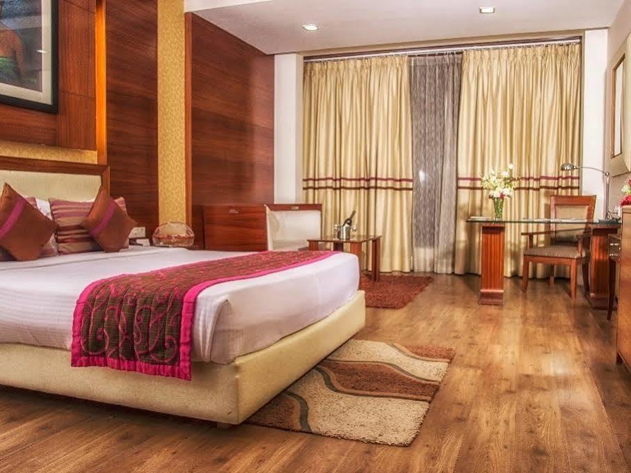 Baba Resorts Dharampur Dharampur  Exteriör bild